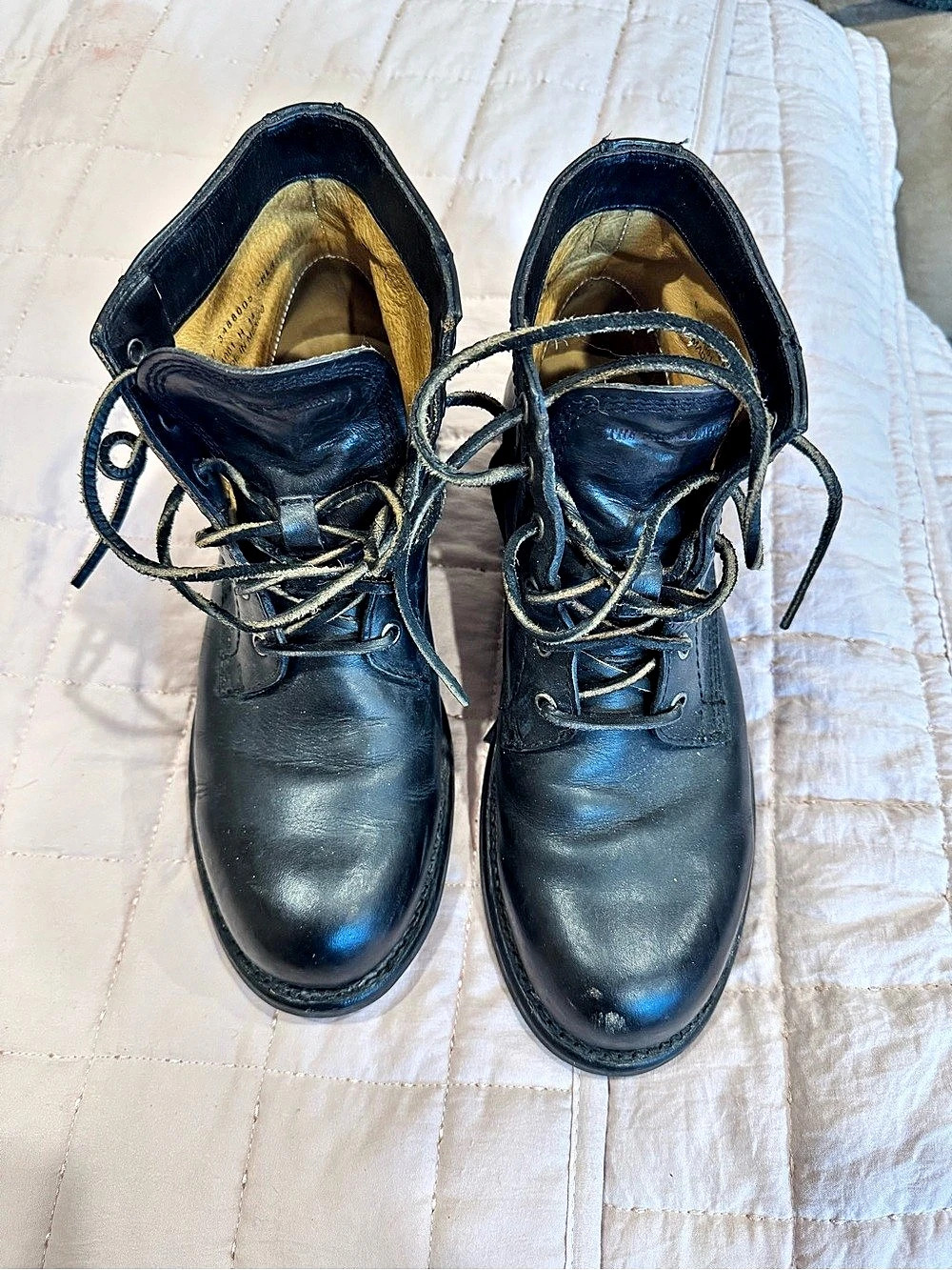 Frye mend Black Lace-Up Boots
